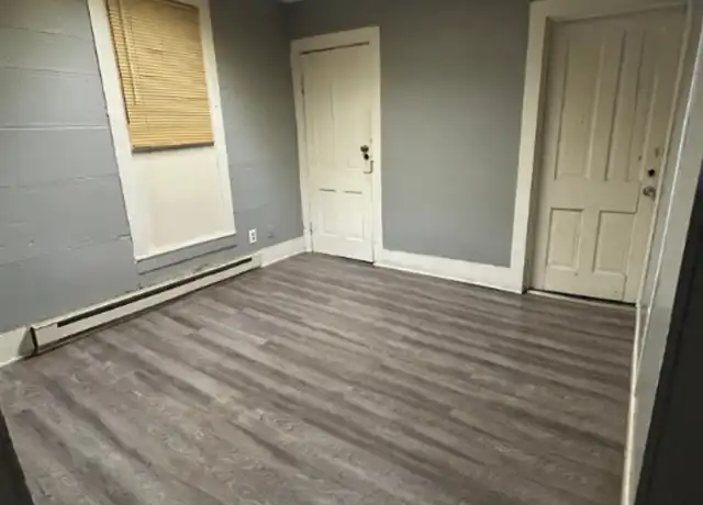 Property at 607 W Marion St Unit 1, Elkhart, IN, 46516, 1 bed, 1 bath, [object Object]
