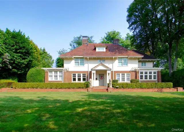 Property at 22 Westbury Rd, Garden City, NY, 11530, 4 beds, 3.5 baths, [object Object]