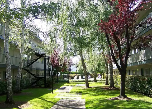 Property at Del Medio Garden Apartments - 250 Del Medio Ave, Mountain View, CA, 94040, 1-2 bed, 1 bath, [object Object]