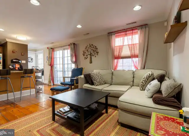 Property at 1708 Pine St Unit 3R, Philadelphia, PA, 19103, 2 beds, 1 bath, [object Object]