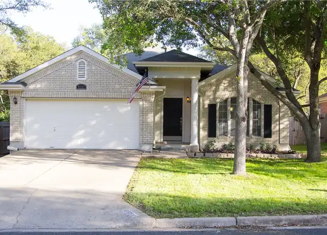 Property at 8005 Nairn Dr, Austin, TX, 78749, 3 beds, 2 baths, [object Object]