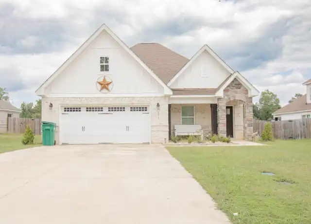 Property at 133 Quail Run Ave, Smiths Station, AL, 36877, 4 beds, 2 baths, [object Object]