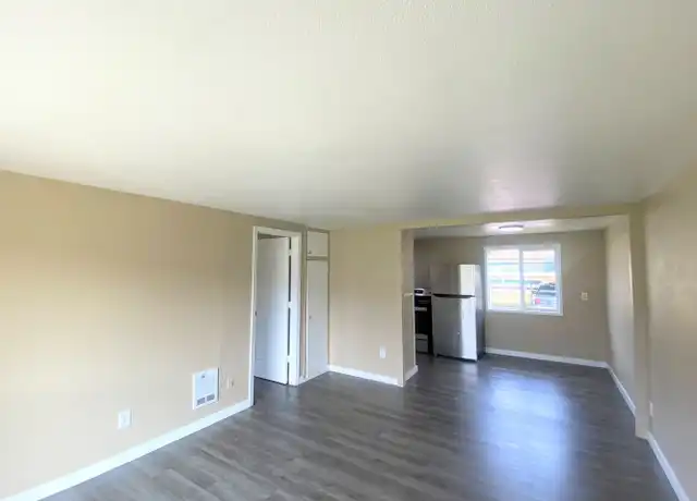 Property at 8814 Lochburn Ln SW Unit U-2, Lakewood, WA, 98499, 1 bed, 1 bath, [object Object]