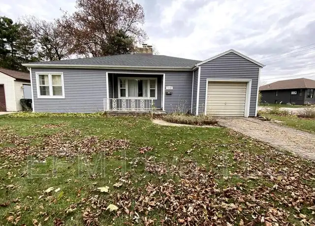 Property at 3128 Alameda St, Cedar Falls, IA, 50613, 3 beds, 2 baths, [object Object]