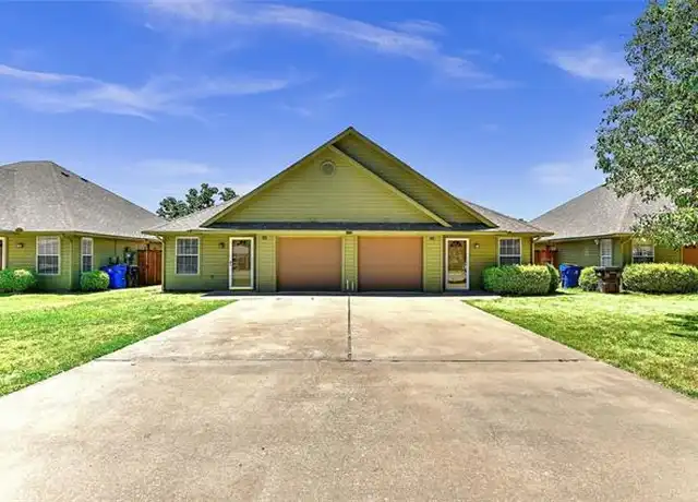 Property at 1018 W Coffin St #102, Denison, TX, 75020, 2 beds, 1 bath, [object Object]