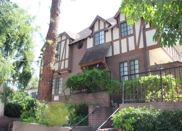 Property at 14228 Dickens St, Sherman Oaks, CA, 91423, 2 beds, 2 baths, [object Object]
