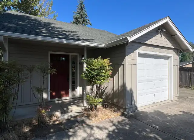 Property at 676 Hanover St, Eugene, OR, 97402, 2 beds, 1 bath, [object Object]
