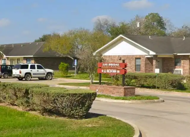 Property at 1119 S Tower Rd, Alamo, TX, 78516, 1 bed, 1 bath, [object Object]