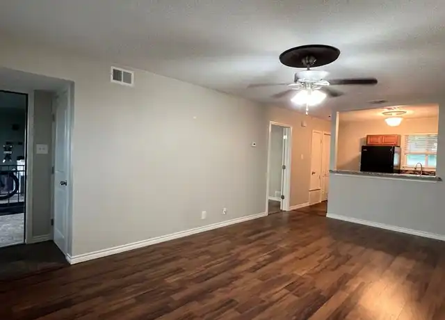Property at 10115 Sahara St Unit 302, San Antonio, TX, 78216, 1 bed, 1 bath, [object Object]