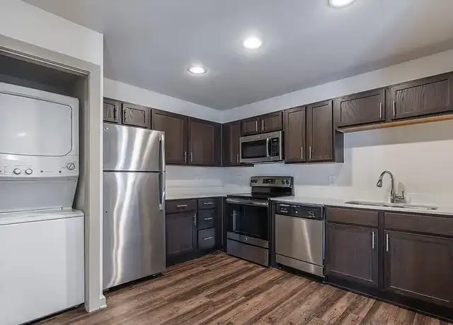 Property at M Street Apartments - 1925 Moser Ave, Dallas, TX, 75206, 0-2 beds, 1-2 bath, [object Object]