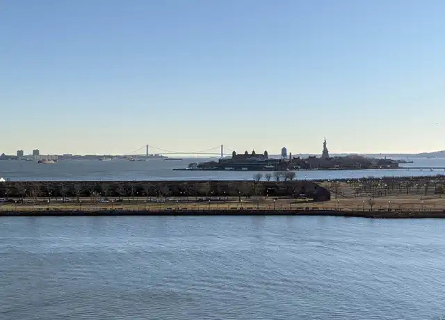 Property at 1 Greene St #701, Jersey City, NJ, 07302, 2 beds, 1 bath, [object Object]