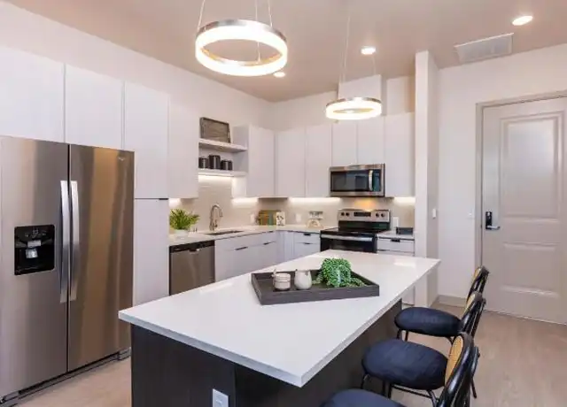 Property at 3761 E Commerce Way, Sacramento, CA, 95834, 1 bed, 1 bath, [object Object]