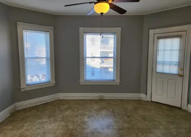 Property at 617 Rimmon St Unit 2, Manchester, NH, 03102, 2 beds, 1 bath, [object Object]