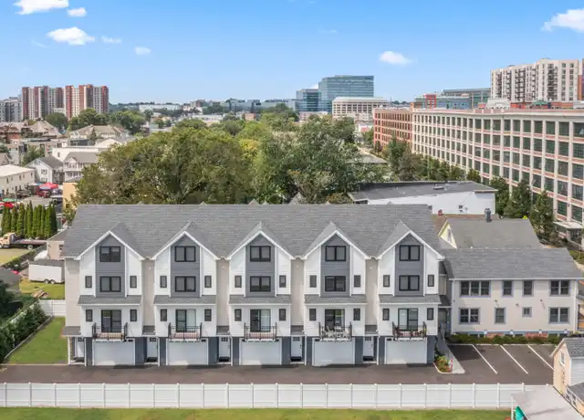 Property at 239 Henry St Unit 5, Stamford, CT, 06902, 3 beds, 3.5 baths, [object Object]