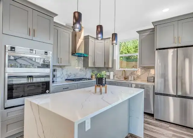 Property at 3104 E 16th St, Austin, TX, 78702, 3 beds, 2 baths, [object Object]