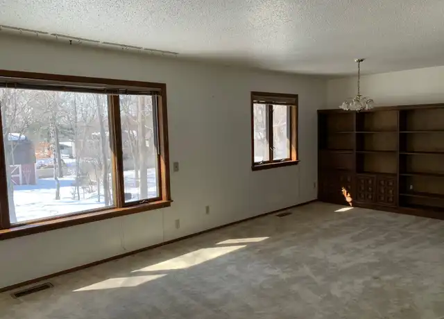 Property at 14902 Wildwood Rd, Burnsville, MN, 55306, 3 beds, 2 baths, [object Object]