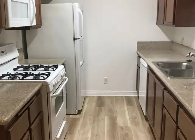 Property at 709 Yale St Unit 403, Los Angeles, CA, 90012, 1 bed, 1 bath, [object Object]