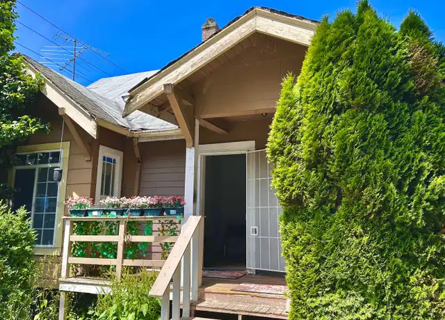 Property at 78 Logan Ave S, Renton, WA, 98057, 3 beds, 2 baths, [object Object]