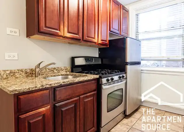 Property at 548 W Surf St, Chicago, IL, 60657, 1 bed, 1 bath, [object Object]