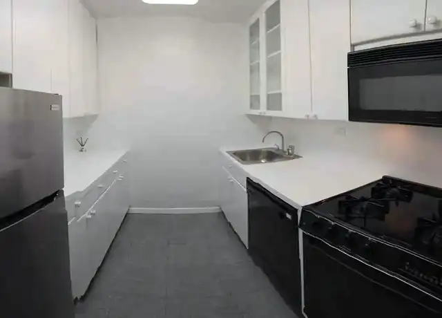 Property at 392 Central Park W Unit 8G, New York, NY, 10025, 0 beds, 1 bath, [object Object]