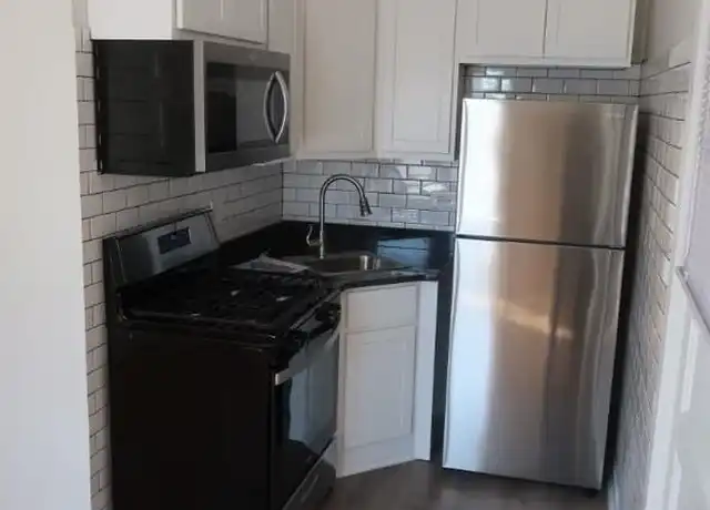 Property at 1700 W Albion Ave Unit 1702-2N, Chicago, IL, 60626, 1 bed, 1 bath, [object Object]