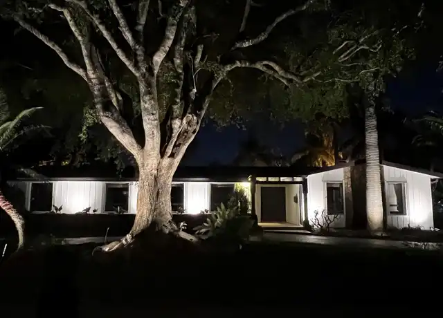 Property at 13220 SW 69th Ct, Pinecrest, FL, 33156, 4 beds, 2 baths, [object Object]
