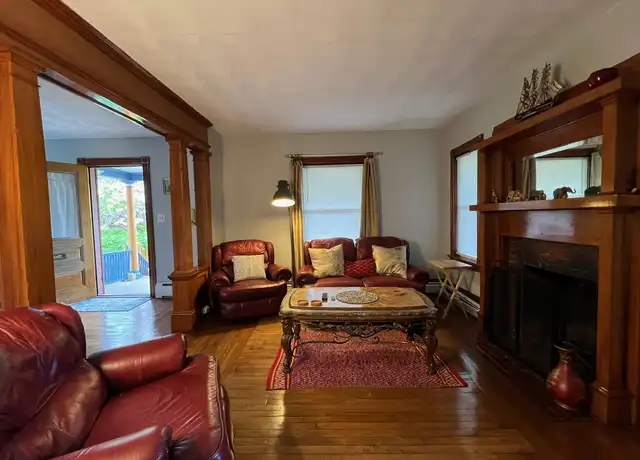 Property at 25 W Warwick Ave Unit 1, West Warwick, RI, 02893, 3 beds, 1 bath, [object Object]