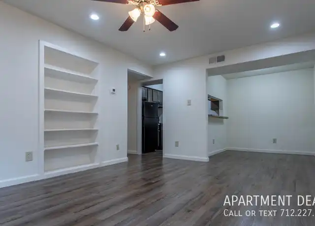 Property at 3206 Mangum Rd Unit 3513, Houston, TX, 77092, 2 beds, 2 baths, [object Object]