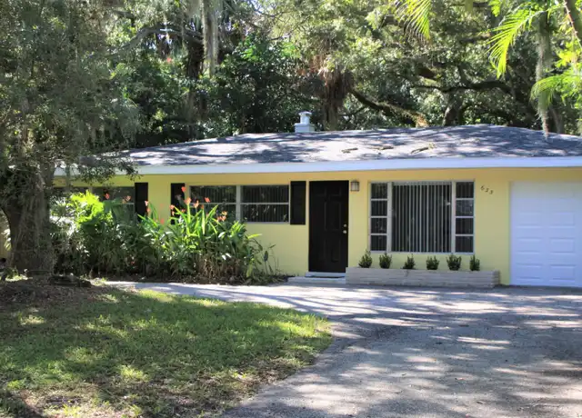 Property at 635 18th Pl, Vero Beach, FL, 32960, 3 beds, 2 baths, [object Object]