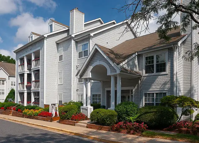 Photo of 9905 Boysenberry Way, Gaithersburg, MD 20879