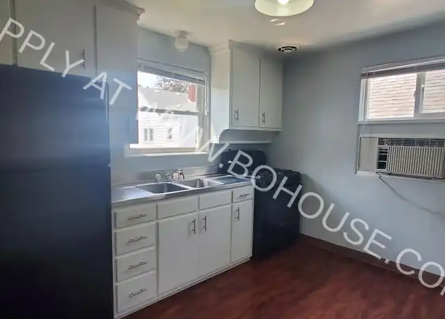 Property at 7409 Bradbury Ave Unit 4, Fort Wayne, IN, 46809, 1 bed, 1 bath, [object Object]