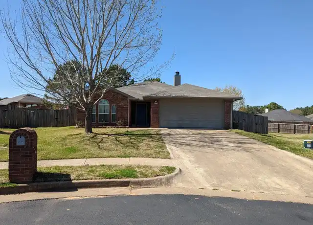 Property at 5320 Meadow View Ct, Flint, TX, 75762, 3 beds, 2 baths, [object Object]