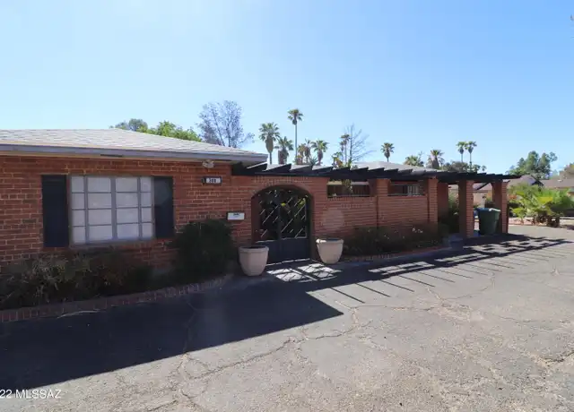 Property at 300 N Country Club Rd, Tucson, AZ, 85716, 5 beds, 4 baths, [object Object]