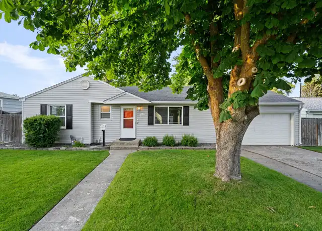 Property at 3016 W Sanson Ave, Spokane, WA, 99205, 5 beds, 2 baths, [object Object]