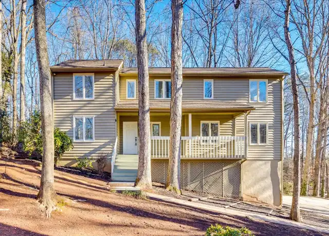 Property at 11 Woodvine Ln, Clover, SC, 29710, 4 beds, 3.5 baths, [object Object]