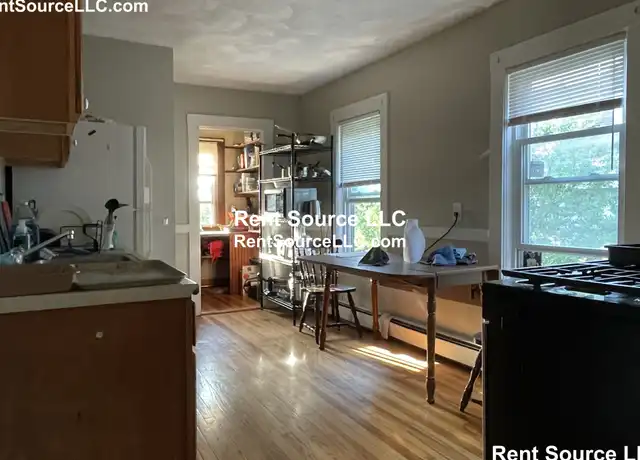 Property at 18 Cherry St Unit 3R, Somerville, MA, 02144, 3 beds, 1 bath, [object Object]