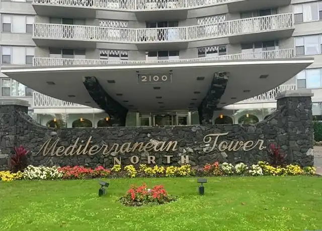 Property at 2100 Linwood Ave Unit 14N, Fort Lee, NJ, 07024, 1 bed, 1 bath, [object Object]