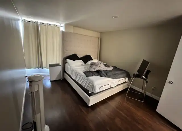 Property at 8200 E Jefferson Ave #1808, Detroit, MI, 48214, 1 bed, 1 bath, [object Object]