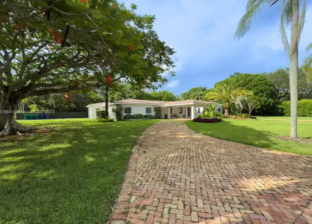 Property at 7895 SW 76th Ter, Miami, FL, 33143, 5 beds, 3.5 baths, [object Object]