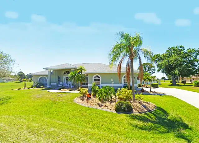 Property at 424 Holly Dr, Sebring, FL, 33876, 3 beds, 2 baths, [object Object]