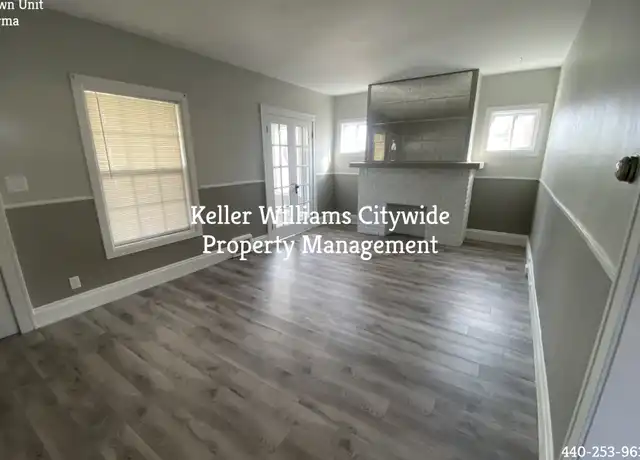 Property at 5242 State Rd, Parma, OH, 44134, 2 beds, 1 bath, [object Object]