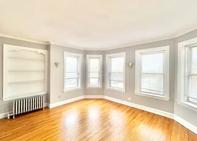 Property at 6300 N Leavitt St #2, Chicago, IL, 60659, 1 bed, 1 bath, [object Object]