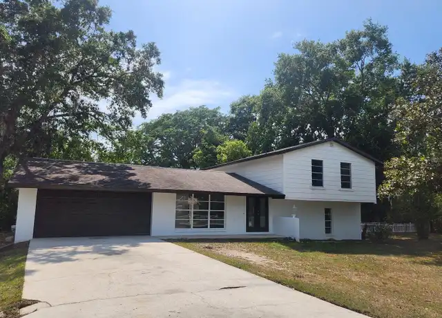 Property at 11631 Seminole Dr, New Port Richey, FL, 34654, 4 beds, 3 baths, [object Object]