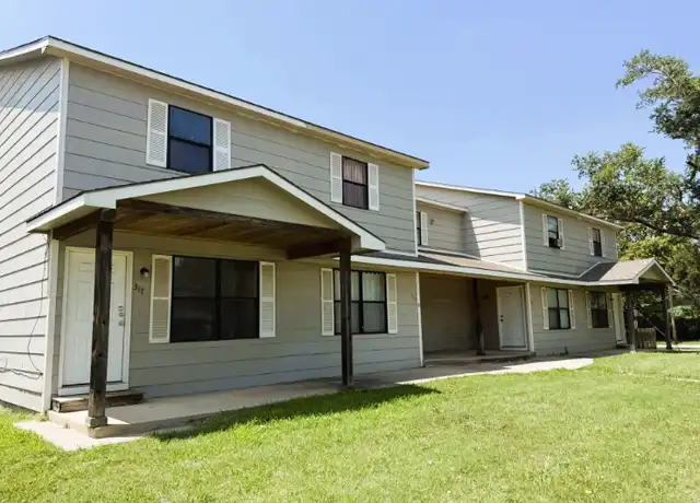 Property at 317 N Madison Ave, Sedgwick, KS, 67135, 2 beds, 1.5 baths, [object Object]