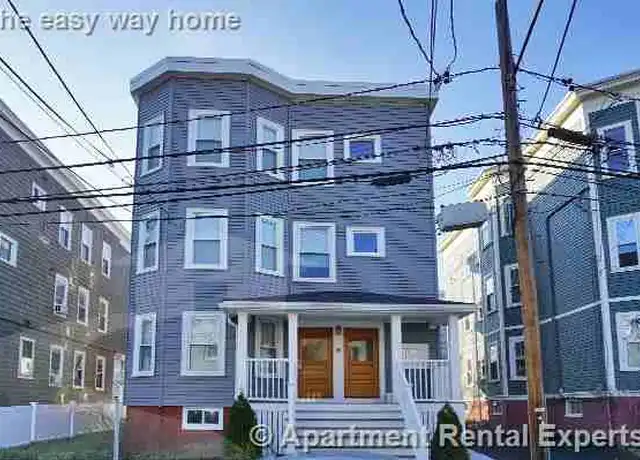 Property at 17 Ashland St Unit 1, Somerville, MA, 02144, 3 beds, 2 baths, [object Object]