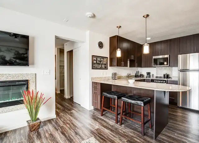 Property at Roe 107 - 4401 W 107th St, Overland Park, KS, 66207, 1 bed, 1 bath, [object Object]