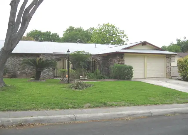 Property at 10343 Old Farm Rd, San Antonio, TX, 78245, 3 beds, 2 baths, [object Object]