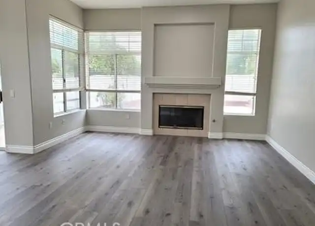 Property at 45617 Corte Montril, Temecula, CA, 92592, 4 beds, 2 baths, [object Object]