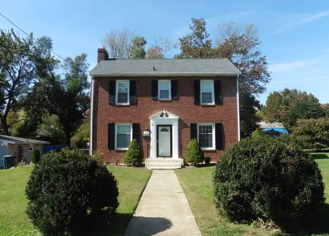 Property at 319 Crompton Rd, Waynesboro, VA, 22980, 3 beds, 1.5 baths, [object Object]