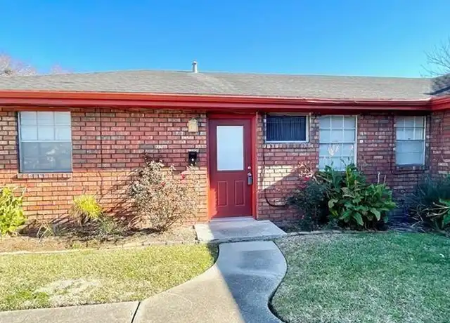 Property at 107 K St Unit A, Belle Chasse, LA, 70037, 2 beds, 1 bath, [object Object]